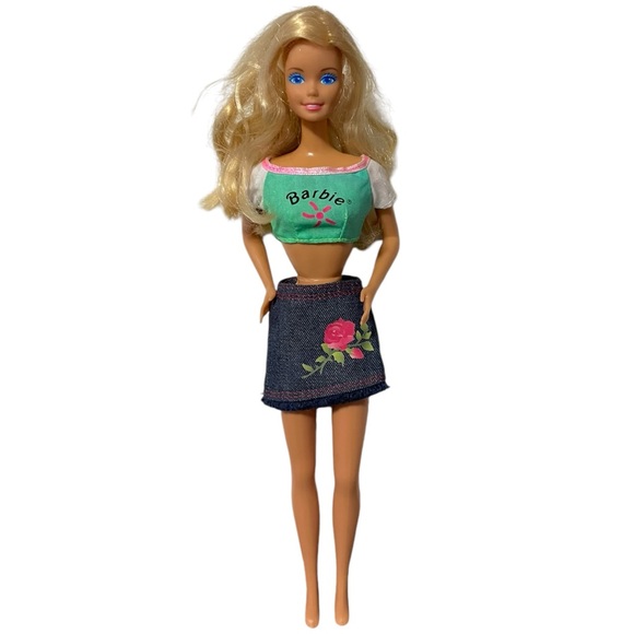 1966 Vintage Barbie Doll - Picture 1 of 4